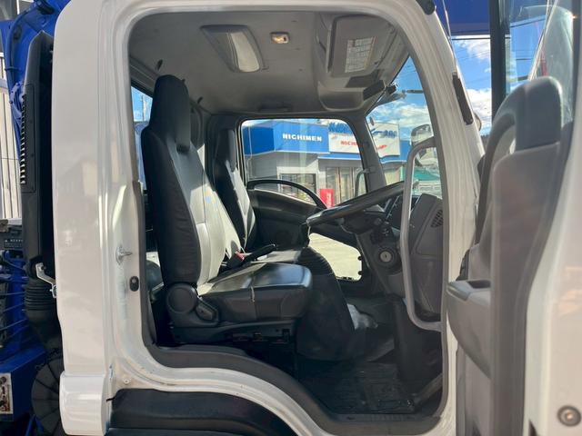 フォワード クレーン付き平ボデー 4段ラジコン仕様ロングジャッキセルフクレーン(50枚目)