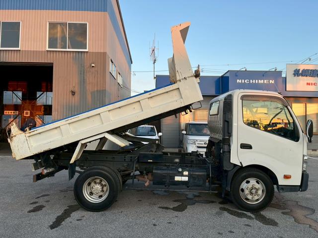 デュトロ ダンプ 4トンダンプコボレーン(4枚目)