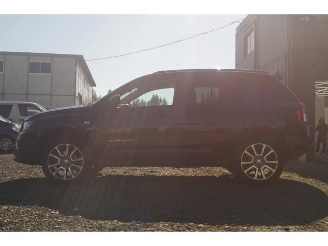 ジープ・コンパス リミテッド　４ＷＤ／下取車／事故無／クルーズコントロール／ストラーダナビ／フルセグＴＶ／Ｂｌｕｅｔｏｏｔｈオーディオ／バックカメラ／サイドカメラ／シートヒーター／ＥＴＣ（20枚目）