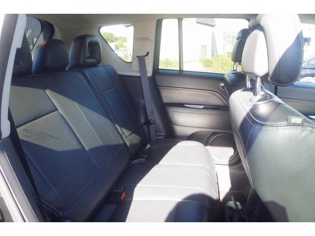 ジープ・コンパス リミテッド　４ＷＤ／下取車／事故無／クルーズコントロール／ストラーダナビ／フルセグＴＶ／Ｂｌｕｅｔｏｏｔｈオーディオ／バックカメラ／サイドカメラ／シートヒーター／ＥＴＣ（27枚目）
