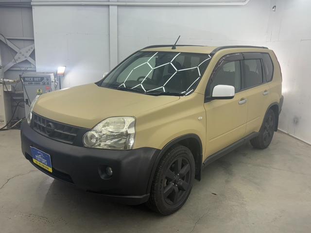 エクストレイル ２０Ｘｔ　４ＷＤ／１０年保証／／全塗装済み／前後席シートヒーター／クルーズコントロール／ＥＴＣ／純正ナビ／フルセグＴＶ／バックカメラ／カブロンシート／インテリキー（8枚目）