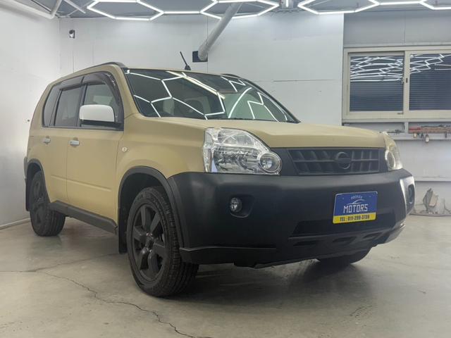 エクストレイル ２０Ｘｔ　４ＷＤ／１０年保証／／全塗装済み／前後席シートヒーター／クルーズコントロール／ＥＴＣ／純正ナビ／フルセグＴＶ／バックカメラ／カブロンシート／インテリキー（11枚目）