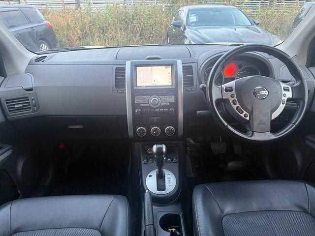 エクストレイル ２０Ｘｔ　４ＷＤ／１０年保証／／全塗装済み／前後席シートヒーター／クルーズコントロール／ＥＴＣ／純正ナビ／フルセグＴＶ／バックカメラ／カブロンシート／インテリキー（31枚目）