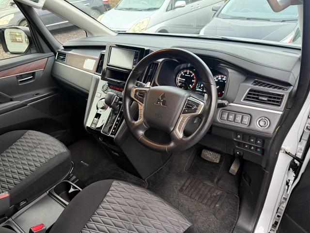 デリカD:5 P 4WD/3年保証/事故無/電動ステップ/両側パワスラ/パワーバックドア/ステアリングヒーター/社外ナビ/地デジTV/全方位カメラ/Bluetoothオーディオ/クルーズコントロール/アイドリングストッ(34枚目)