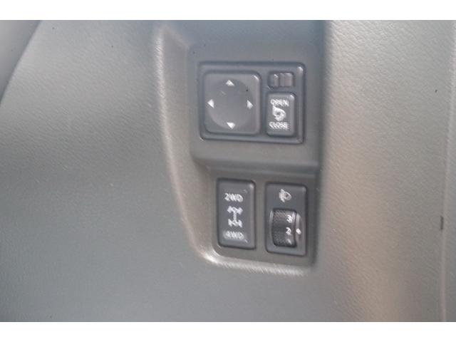 キューブ 15X FOUR 4WD/10年保証/プッシュスタート/純正ナビ/地デジTV/バックカメラ/ヘッドライトレベライザー(35枚目)