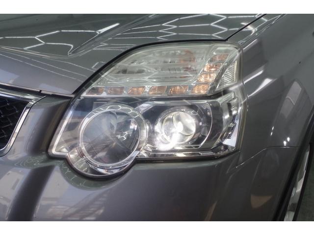 エクストレイル ２０Ｘｔｔ　４ＷＤ／１０年保証／前後席シートヒーター／カブロンシート／メーカーナビ／フルセグＴＶ／Ｂｌｕｅｔｏｏｔｈオーディオ／サイドカメラ・バックカメラ／ＨＩＤヘッドライト（14枚目）