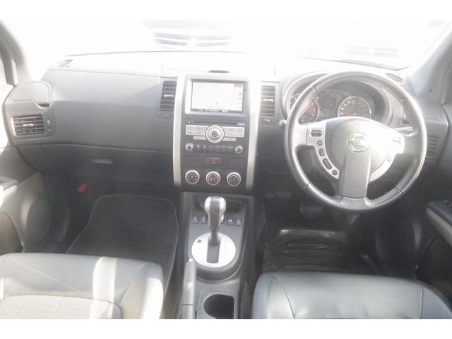 エクストレイル ２０Ｘｔｔ　４ＷＤ／１０年保証／前後席シートヒーター／カブロンシート／メーカーナビ／フルセグＴＶ／Ｂｌｕｅｔｏｏｔｈオーディオ／サイドカメラ・バックカメラ／ＨＩＤヘッドライト（31枚目）