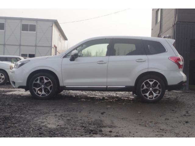 フォレスター 2.0XT アイサイト 4WD/10年保証/アイサイト/夏冬タイヤ/ナビ/地デジTV/Bluetoothオーディオ/バックカメラ/プッシュスタート/ETC/前席シートヒーター(24枚目)