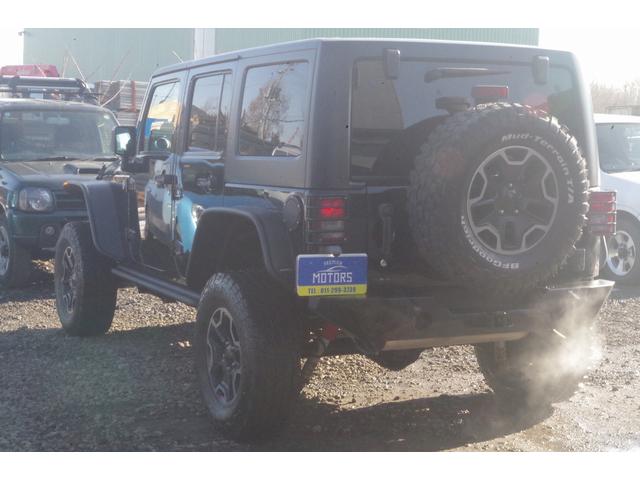 ジープ・ラングラーアンリミテッド ルビコン　ハードロック　４ＷＤ／当社社有車／特別仕様車／事故無／リフトアップ／カスタムオーバーフェンダー／ＵＳサイドマーカー／アクスルロック／スウェイバー／レザーシート／シートヒーター／テールレンズガード／社外ナビ／フルセグ（22枚目）