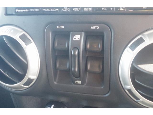 ジープ・ラングラーアンリミテッド ルビコン　ハードロック　４ＷＤ／当社社有車／特別仕様車／事故無／リフトアップ／カスタムオーバーフェンダー／ＵＳサイドマーカー／アクスルロック／スウェイバー／レザーシート／シートヒーター／テールレンズガード／社外ナビ／フルセグ（41枚目）