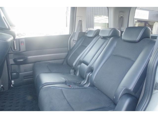 ステップワゴンスパーダ Ｚ　クールスピリット　４ＷＤ／１０年保証／デカナビ／事故無／両側パワースライドドア／フルセグＴＶ／Ｂｌｕｅｔｏｏｔｈオーディオ／バックカメラ／クルーズコントロール／ＥＴＣ／アイドリングストップ（27枚目）