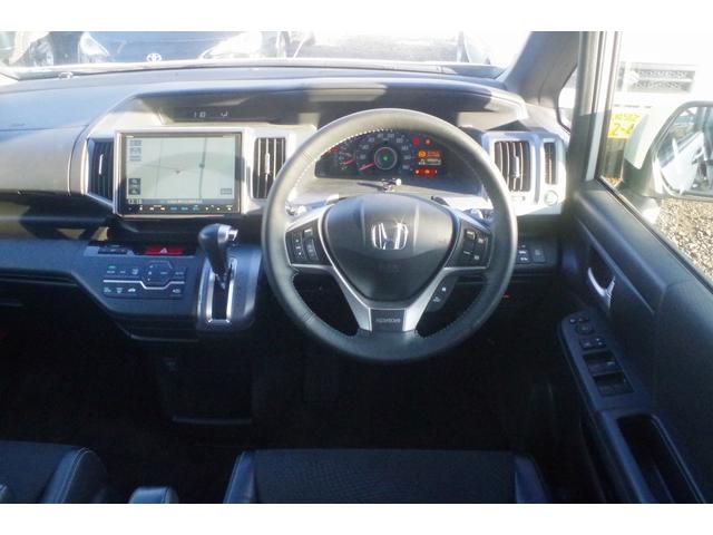 ステップワゴンスパーダ Ｚ　クールスピリット　４ＷＤ／１０年保証／デカナビ／事故無／両側パワースライドドア／フルセグＴＶ／Ｂｌｕｅｔｏｏｔｈオーディオ／バックカメラ／クルーズコントロール／ＥＴＣ／アイドリングストップ（30枚目）