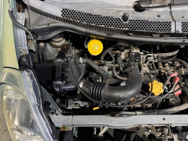 Ｒ２ ｉ　４ＷＤ　キーレスエントリー　電動格納ミラー　ＣＶＴ　ＣＤ　ＭＤ　アルミホイール　衝突安全ボディ　エアコン　パワーステアリング　パワーウィンドウ（20枚目）