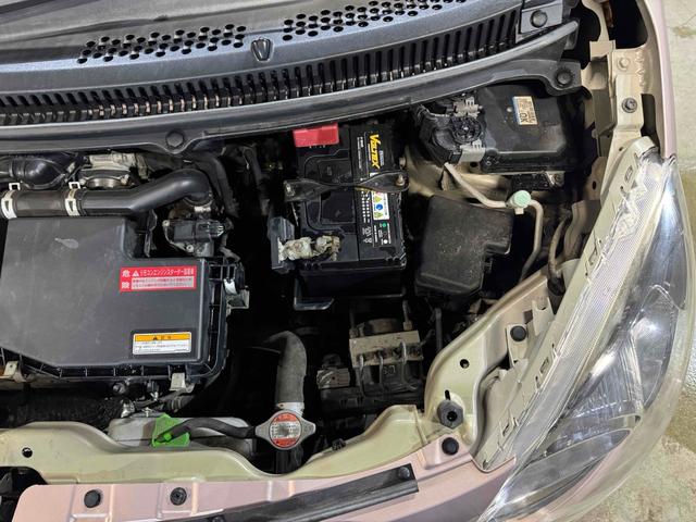 アルトエコ ＥＣＯ－Ｓ　４ＷＤ　ドライブレコーダー　キーレスエントリー　アイドリングストップ　電動格納ミラー　シートヒーター　ＣＶＴ　盗難防止システム　ＡＢＳ　ＣＤ　衝突安全ボディ　エアコン　パワーステアリング（27枚目）