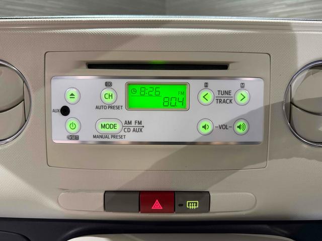 ミラココア ココアＸ　４ＷＤ　スマートキー　電動格納ミラー　ベンチシート　ＣＶＴ　盗難防止システム　ＡＢＳ　ＣＤ　ミュージックプレイヤー接続可　衝突安全ボディ　エアコン　パワーステアリング　パワーウィンドウ（4枚目）