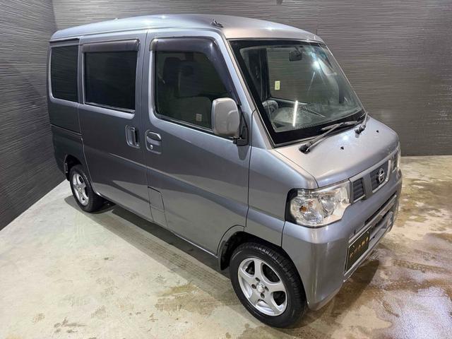 NV100クリッパーバン GX 4WD AT アルミホイール エアコン 運転席エアバッグ 助手席エアバッグ CD MD(12枚目)