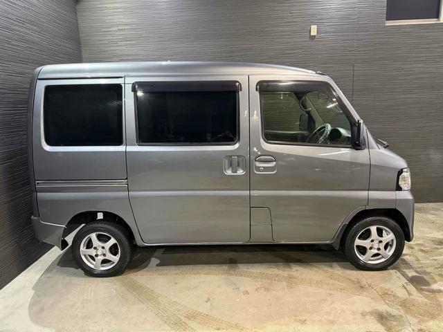 NV100クリッパーバン GX 4WD AT アルミホイール エアコン 運転席エアバッグ 助手席エアバッグ CD MD(13枚目)