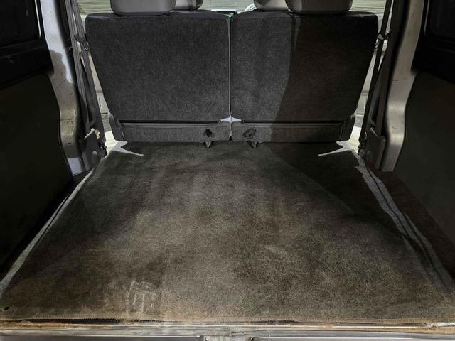 NV100クリッパーバン GX 4WD AT アルミホイール エアコン 運転席エアバッグ 助手席エアバッグ CD MD(18枚目)