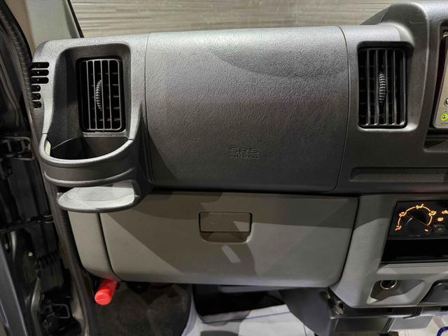 NV100クリッパーバン GX 4WD AT アルミホイール エアコン 運転席エアバッグ 助手席エアバッグ CD MD(26枚目)