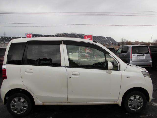 ライフ Ｃ　４ＷＤ・キーレス・夏冬タイヤ付き（5枚目）