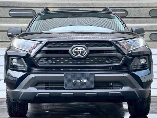 ＲＡＶ４ アドベンチャー　オフロードパッケージＩＩ　登録済み未使用車　／　純正アルミホイール　／　純正ＤＡ　／　クルーズコントロール　／　寒冷地仕様　／　シートヒーター　／　ステアリングヒーター　／　メモリー付きパワーシート（3枚目）