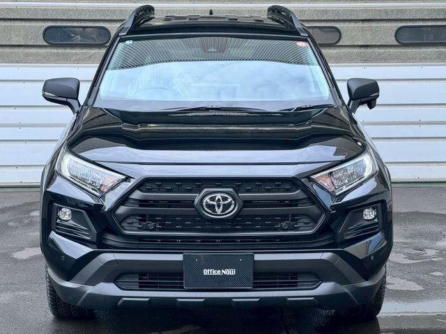ＲＡＶ４ アドベンチャー　オフロードパッケージＩＩ　登録済み未使用車　／　純正アルミホイール　／　純正ＤＡ　／　クルーズコントロール　／　寒冷地仕様　／　シートヒーター　／　ステアリングヒーター　／　メモリー付きパワーシート（12枚目）