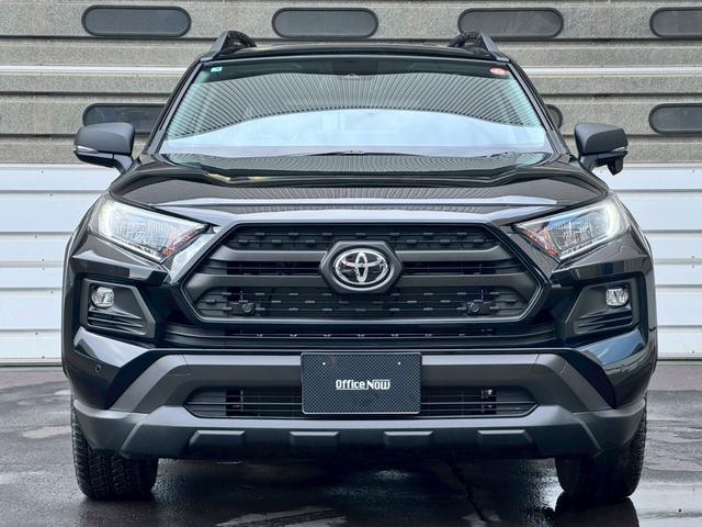 ＲＡＶ４ アドベンチャー　オフロードパッケージＩＩ　登録済み未使用車　／　純正アルミホイール　／　純正ＤＡ　／　クルーズコントロール　／　寒冷地仕様　／　シートヒーター　／　ステアリングヒーター　／　メモリー付きパワーシート（14枚目）