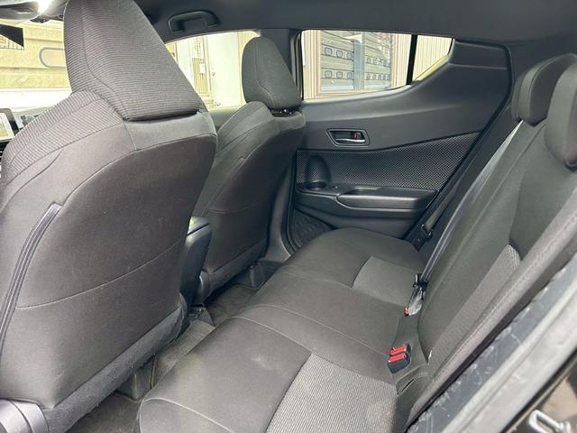 Ｃ－ＨＲ Ｓ　ワンオーナー　／　純正アルミホイール　／　バックカメラ　／　ＥＴＣ　／　レーンキープアシスト　／　アダプティブクルーズコントロール　／　アイドリングストップ（38枚目）