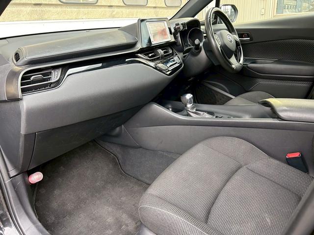 Ｃ－ＨＲ Ｓ　ワンオーナー　／　純正アルミホイール　／　バックカメラ　／　ＥＴＣ　／　レーンキープアシスト　／　アダプティブクルーズコントロール　／　アイドリングストップ（40枚目）