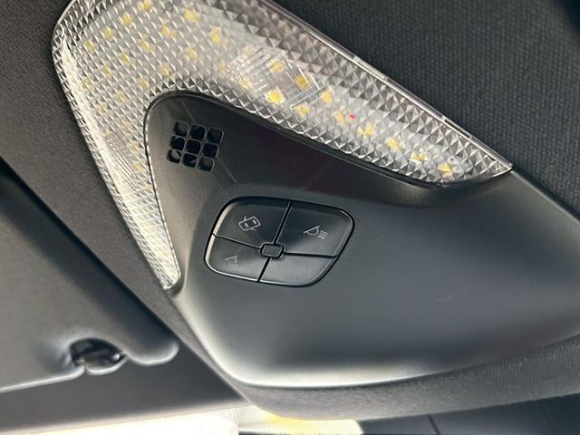 Ｃ－ＨＲ Ｓ　ワンオーナー　／　純正アルミホイール　／　バックカメラ　／　ＥＴＣ　／　レーンキープアシスト　／　アダプティブクルーズコントロール　／　アイドリングストップ（63枚目）