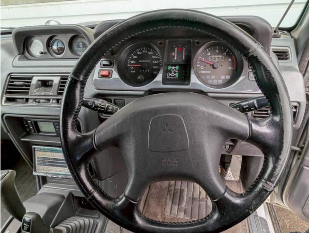 パジェロ ワイド ZR 2.8 メタルトップワイド ZX ディーゼルターボ・4WD・ウィンチ装着車・社外ナビ・サンルーム(37枚目)