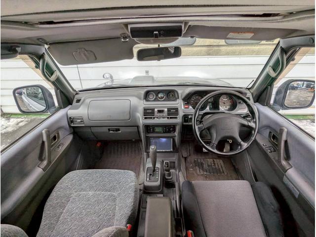 パジェロ ワイド ZR 2.8 メタルトップワイド ZX ディーゼルターボ・4WD・ウィンチ装着車・社外ナビ・サンルーム(53枚目)
