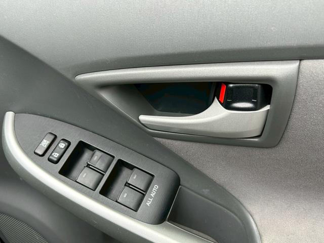 �������������@������������Ё@�O�P�P�|�R�V�W�|�U�R�P�T�@�D�y�s���ʋ���y�P���R���ڂP�|�Q�Q�����@�Q�V�S���������@�}�b�N�X�o�����[���ʓX��������ł��A�Ŋ��w�i�q���y�w�n���S�������Ђ΂肪�u�w