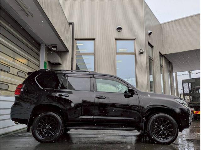 ������̔��X�̒�����A���X�̂��Ԃ����ϗ������܂��Đ��ɗL��������܂������X�͔F�؍H�ꊮ���̈��S�̂��X�ł���