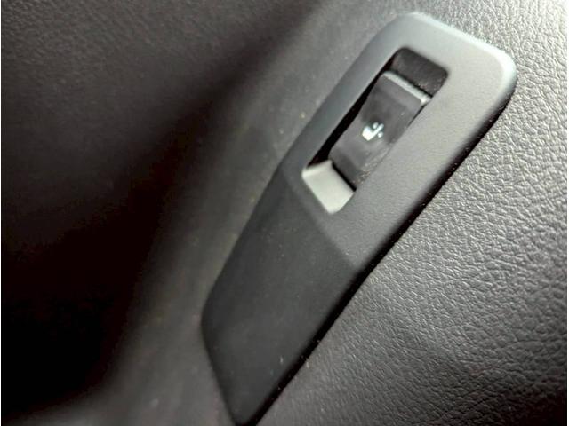 ������̔��X�̒�����A���X�̂��Ԃ����ϗ������܂��Đ��ɗL��������܂������X�͔F�؍H�ꊮ���̈��S�̂��X�ł���