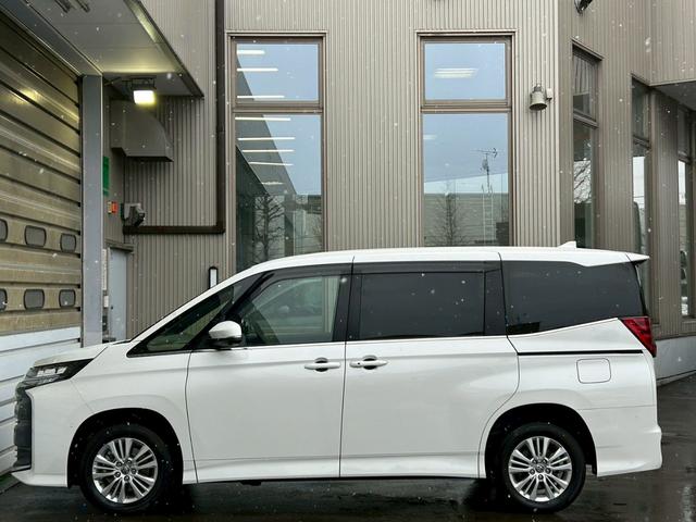 ノア ハイブリッドＳ－Ｚ　ワンオーナー　／　純正ＡＷ　／　全周囲カメラ　／　フルセグＴＶ　／　両側電動スライドドア　／　電動リアゲート　／　シートヒーター　／　障害物センサー　／　アダプティブクルーズコントロール（18枚目）