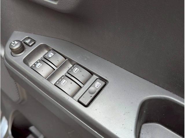 �C�ɂȂ������́y�O�P�Q�O�|�W�Q�|�T�T�T�T�z�܂ł��₢���킹����������