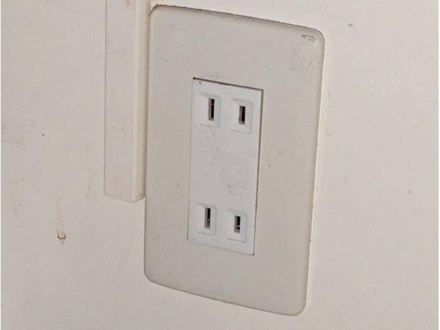 キャリイトラック ＫＣエアコン・パワステ　キッチンカー　移動販売車　換気扇　二口シンク（10枚目）