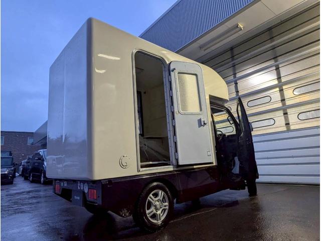 キャリイトラック ＫＣエアコン・パワステ　キッチンカー　移動販売車　換気扇　二口シンク（21枚目）