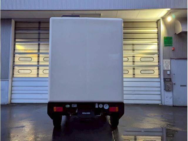 キャリイトラック ＫＣエアコン・パワステ　キッチンカー　移動販売車　換気扇　二口シンク（40枚目）