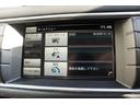 ＳＥ　／ＡＷＤ／アイドリングストップ／バックカメラ／Ｂｌｕｅｔｏｏｔｈ接続／パノラミックルーフ／プッシュスタート／運転席助手席パワーシート／黒革シート／ＤＶＤ視聴可能／電動リアゲート／ＥＴＣ／ＨＩＤ／（64枚目）