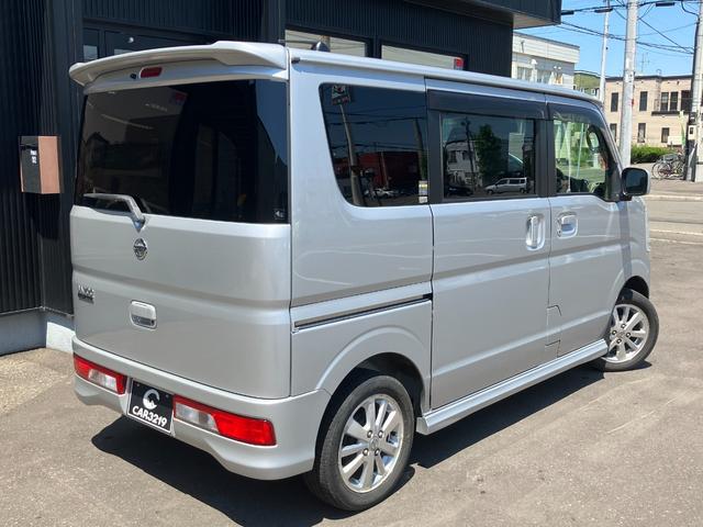 ＮＶ１００クリッパーリオ Ｅ　４ＷＤ　インテリジェントエマージェンシーブレーキ　踏み間違い衝突防止アシスト　パワスラ　社外ナビ　地デジＴＶ　ＨＩＤヘッドランプ　リアヒーター　シートヒーター　ヒーターミラー　夏冬タイヤ　インテリキー（11枚目）