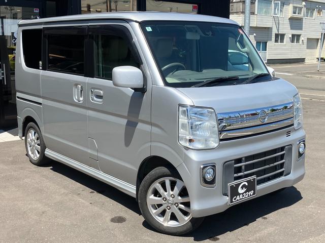 ＮＶ１００クリッパーリオ Ｅ　４ＷＤ　インテリジェントエマージェンシーブレーキ　踏み間違い衝突防止アシスト　パワスラ　社外ナビ　地デジＴＶ　ＨＩＤヘッドランプ　リアヒーター　シートヒーター　ヒーターミラー　夏冬タイヤ　インテリキー（14枚目）