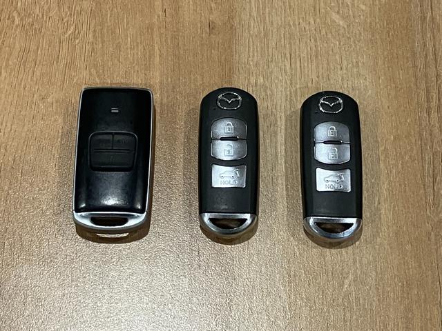 ＣＸ－８ ＸＤ　Ｌパッケージ　４ＷＤ　ディーゼルターボ　ＢＯＳＥサウンド　３６０度ビュー　マツダコネクトナビ　地デジＴＶ　バックカメラ　革シート　パワーシート　シートヒーター　ステアリングヒーター　ＬＥＤヘッドランプ　純正エンスタ（5枚目）