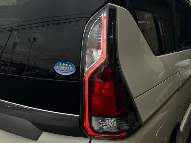 セレナ ライダー 純正ナビ テレビ インテリジェントアラウンドビュー 両側パワスラ 夏冬タイヤ(14枚目)