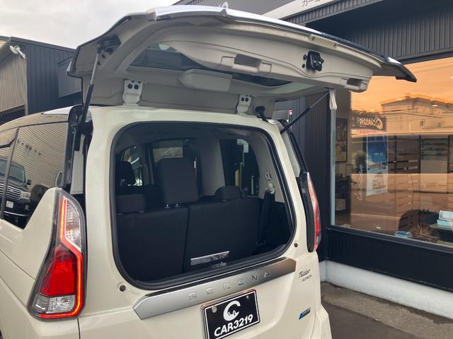 セレナ ライダー 純正ナビ テレビ インテリジェントアラウンドビュー 両側パワスラ 夏冬タイヤ(16枚目)