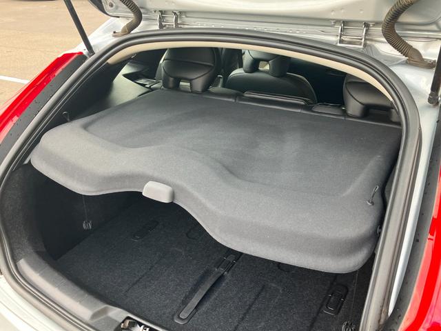 V40 クロスカントリー T5 AWD 純正ナビ バックカメラ ルーフレール パワーシート シートヒーター アダプティブクルコン HIDヘッドランプ フォグランプ ETC スマートキー プッシュスタート(34枚目)