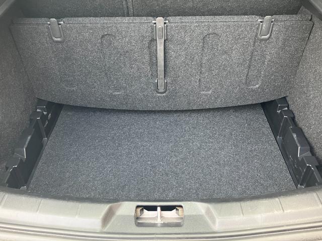 V40 クロスカントリー T5 AWD 純正ナビ バックカメラ ルーフレール パワーシート シートヒーター アダプティブクルコン HIDヘッドランプ フォグランプ ETC スマートキー プッシュスタート(36枚目)