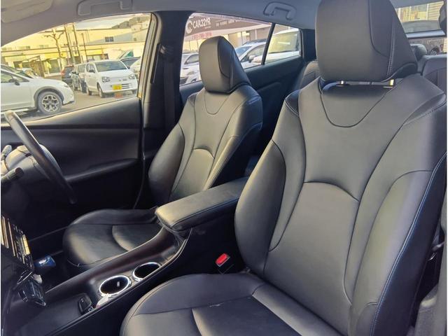 プリウス Sツーリングセレクション 寒冷地仕様 LED ヘッドライト フォグライト フルエアロクルコン プリクラ シートヒーター 純正ナビ 地デジTV バックカメラ ETC プッシュスタート(17枚目)