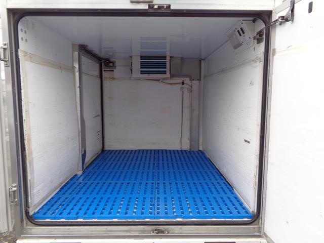 ハイゼットトラック カラーアルミ中温冷凍車 片側スライド仕様 4WD AT ワンオーナー 冷凍冷蔵車 ETC キーレスエントリー 運転席エアバッグ パワーウィンドウ 社外アルミホイール(35枚目)